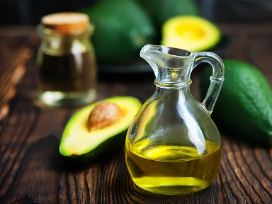 Avocado and avocado oil rich in healthy fats, vitamins and antioxidants that support metabolic processes and hormonal health in Roanga ATU